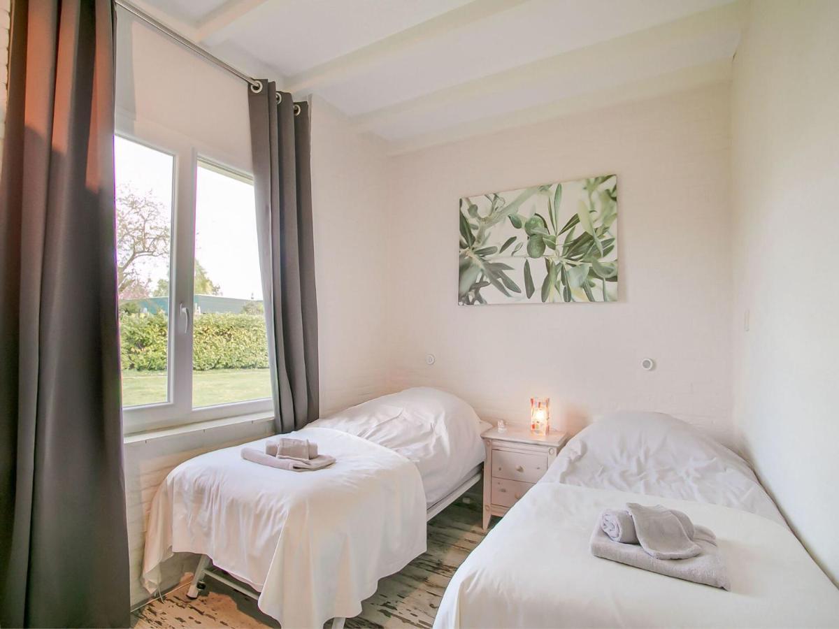 Lovely In With Garden Vakantiehuis